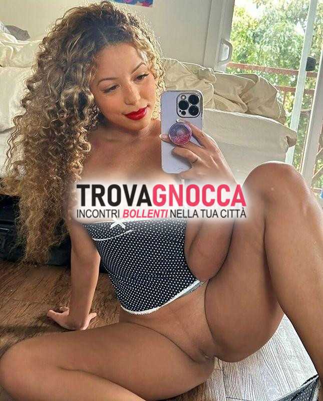 rende 🥰nonna seno naturale 🩷new bella zoccolona👄👄👄 dea bocchino esperta nella gola profonda e nel sesso faccio passione