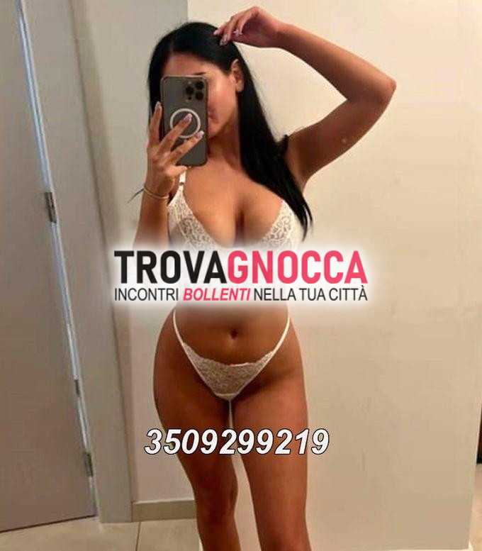 incantevole messicana disponibile ogni momento piacere fisico sogno e gola profonda sono disponibile fino tarda notte un'esperienza '69' fino alla fine