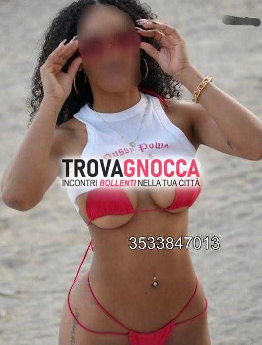 foce🔥 paola ❤️‍🔥 colombiana e irresistibile proprio nelle immagini. perché sono proprio io🔥 23 anni e super bollente. 💋