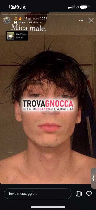 mi piace guardare mia moglie mentre mi tradisce