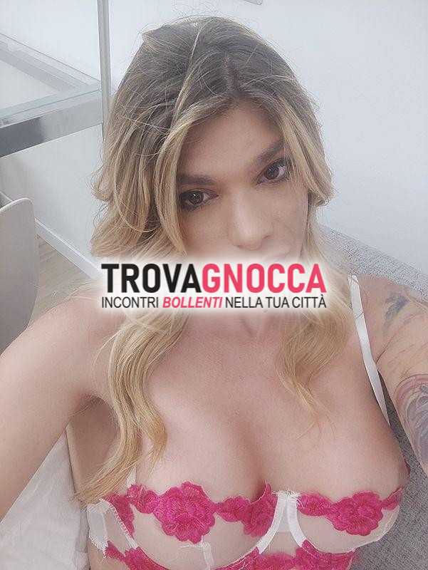 cassyts È ancora milano last minute scoprire transsexual italiana che sperma fontana fino tarda notte