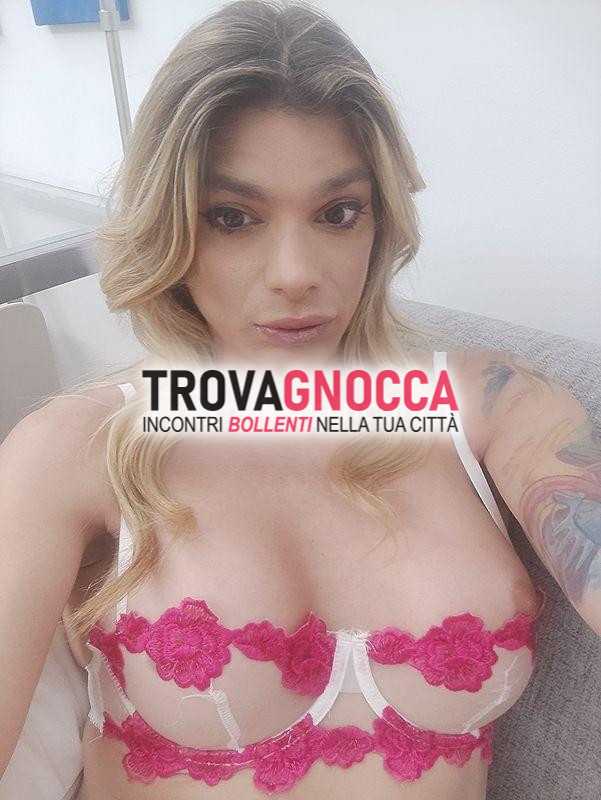 cassyts È ancora milano last minute scoprire transsexual italiana che sperma fontana fino tarda notte