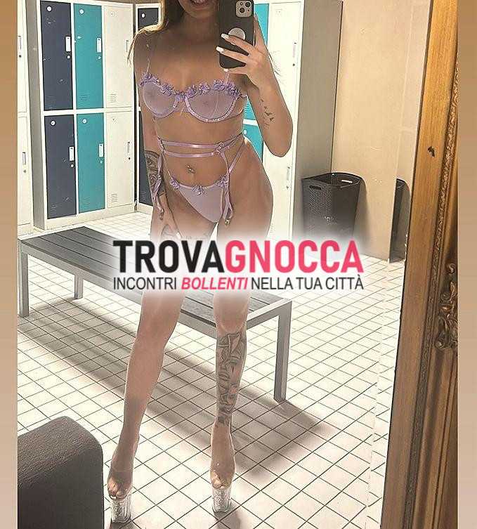 ❤️karina❤️ ti offrirà un'esperienza 'prima volta' che resterà impressa nella tua memoria🆕 carica sensualità e tocco malizia.💦💋