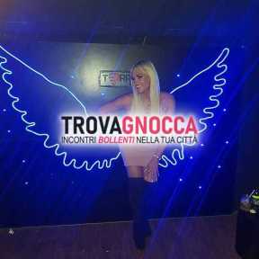 chiara bellissima transessuale è appena arrivata milano