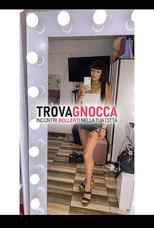 attiva e passiva 👅 senza limiti 🔥 preliminari intimi e scoperti 😈 qui puoi goderti un'esperienza sensuale senza fretta 💋 ambiente tranquillo e accogliente 😏