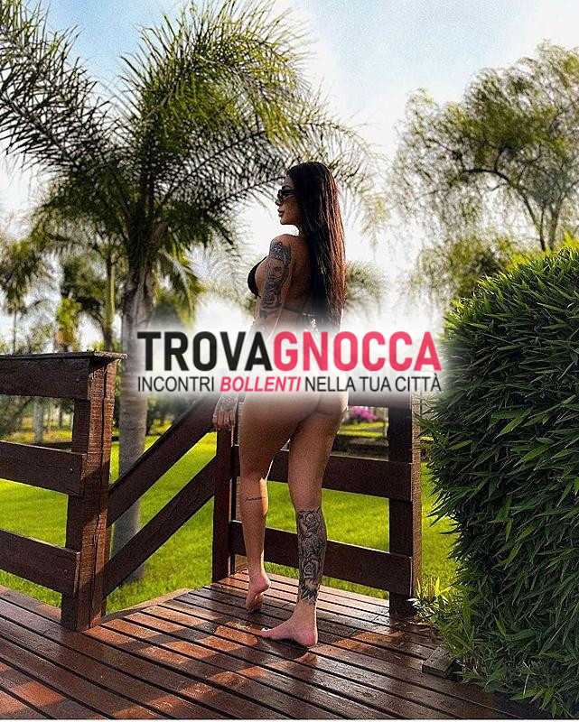 martina napoletana 😊È sua prima volta questa bellissima città pronta offrirti un'esperienza sexy e completissima