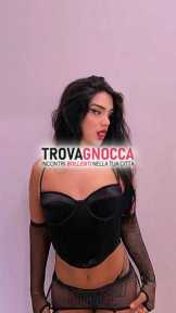 incantevole mirela 19 anni vera regina bocchino al naturale ragazza mozzafiato assolutamente attiva e anche passiva coloro che apprezzano grandi scopate