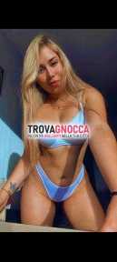 new prima volta incontro sensuale prima volta 50 due volte squirtatrice💦 superbocchino pelle crema latte. fica polposa adoro indossare l