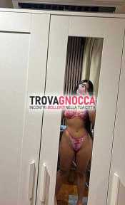 aprilia centro bellisima🎀❤️per pochi giorni😍 fondo schiena pazzesco e patatina bella stretta🛌🐩💦 sexy foto reali 69 bocchino scoperto massaggio prosta