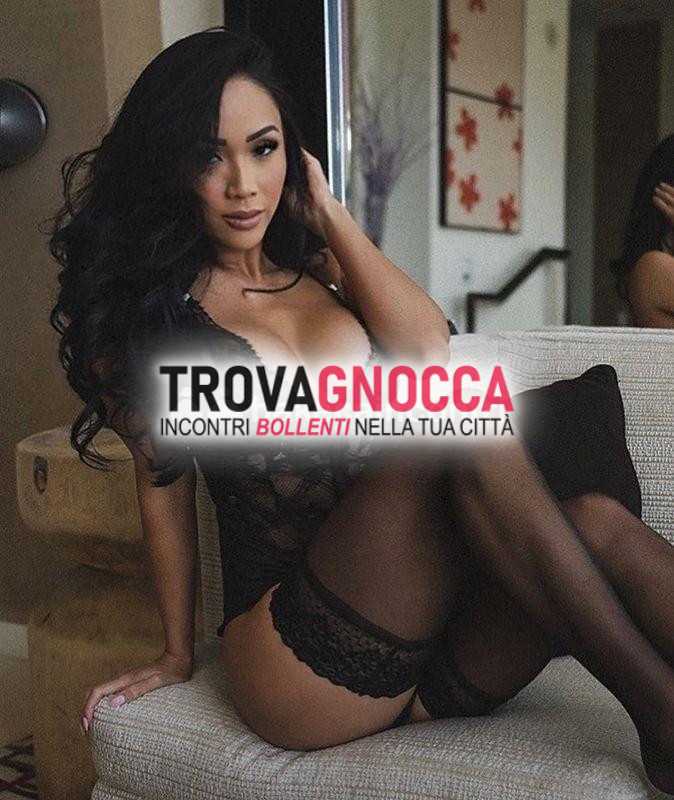appena arrivata – kika 🇵🇭 ambiente climatizzato ❄️❄️❄️❄️❄️ questa meravigliosa ragazza filippina è sensuale passionale e traboccante energia. 🔥 preparati vivere un'esperienza indimenticabile