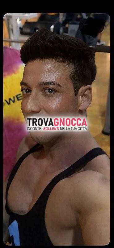 attivo xxl sud italia compagnia amico superdotato invieremo foto viso whatsapp