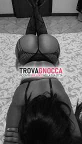 attenzione oggi nuova arrivata brasiliana 🇧🇷🇧🇷🇧🇷 ragazza.sensuale e dolcissima foto 100 reale niente fregature
una vera 💣💣💣💥💥