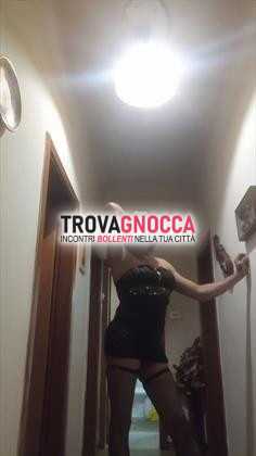 affascinante transessuale alexandra ti aspetta momenti indimenticabili berceto nei pressi stazione berceto. vieni scoprire piacere e sensualità ambiente riservato e accogliente dove ogni tua fantasia può prendere vita. non perdere l'opportunità trascorrere tempo lei