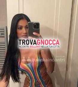 vicino al centro commerciale roma est troverai jade bellissima transessuale cubana. vieni trovarmi non te ne pentirai