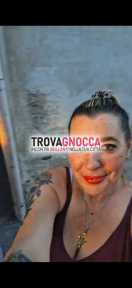 sono troia e voglio cazzo