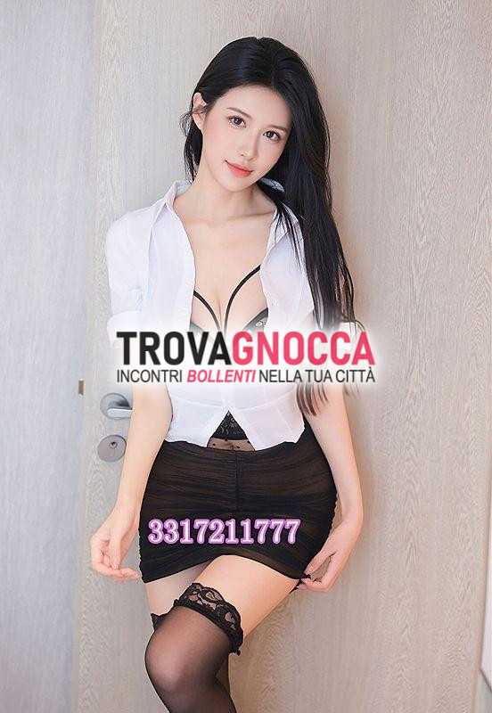 a bordighera 💋💜 È arrivata oggi nuova bellezza 💋💜 nel centro benessere. offriamo deliziosi massaggi tutto corpo