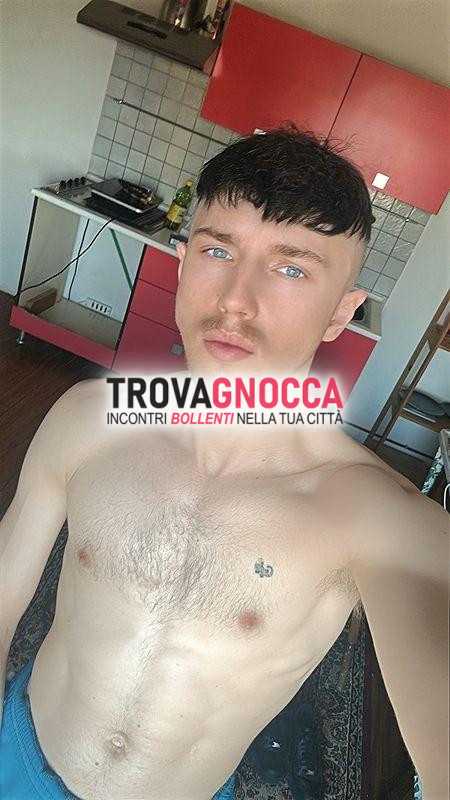 turista vacanza bollente 🔥 hot e pronta soddisfarti