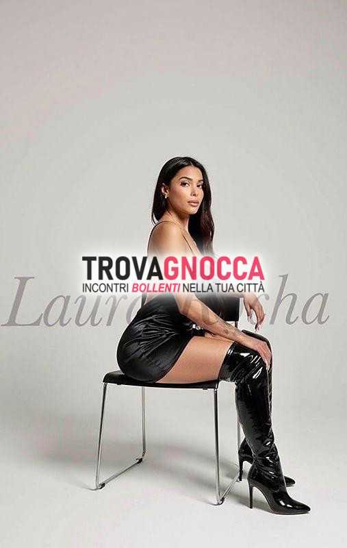 💦🇧🇷🐷la diva dei palermitani laura 🦅 t®️🅰️ns 🦅 bellissima versatile sempre piena di🥛