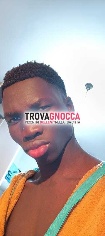 ragazzo nero dotato😍😍😱