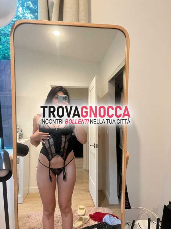 donna affascinante mente aperta