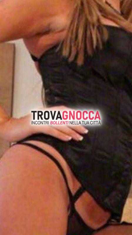 affascinante italiana sensuale dolce e provocante ti aspetto un'ora piacere eccitante