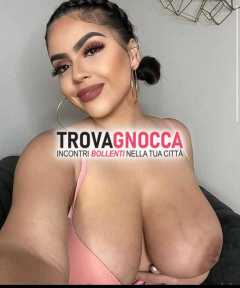 ragazza incantevole combinazione tenerezza e sensualitÀ. sono esattamente foto nessun ritocco. 
adoro chiacchierare adoro coccolare mi piace 69 e essere l’attiva.