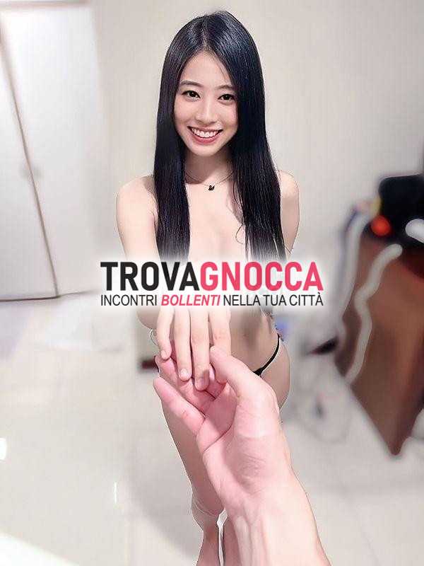⭐⭐ desideri un'esperienza indimenticabile ⭐ ragazza orientale ⭐ nuova e super calda te pronta offrire vagina stretta e gola profonda favola