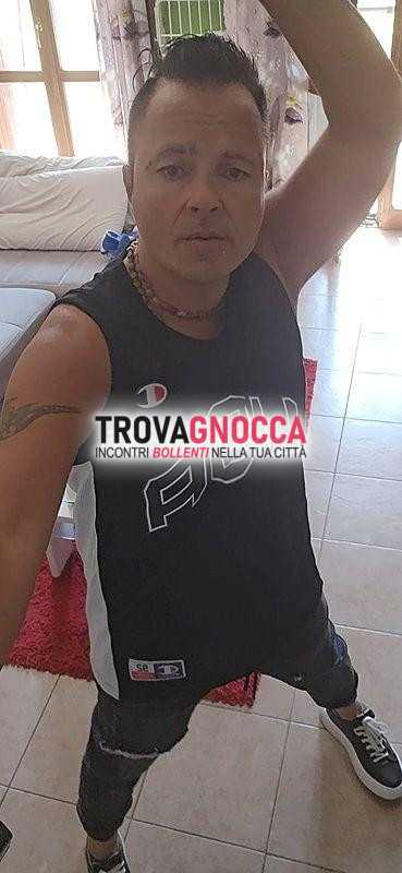 dynamica donna matura e ricca carne
