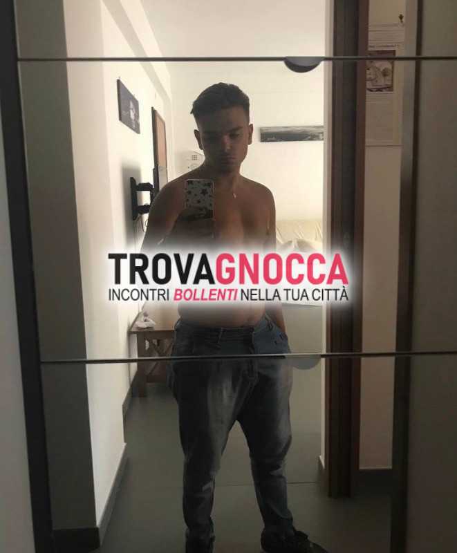 cazzo grosso tutto gustare e prendere ovunque