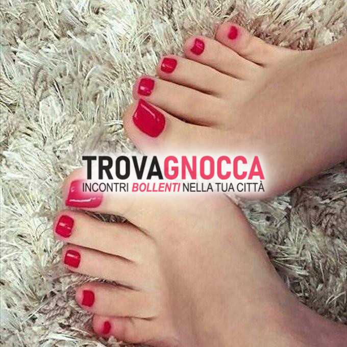 alba italiana incantevole e deliziosa labbra morbide e corpo favola È qui tuo piacere.
