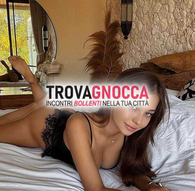 🟩sofia🟪se desideri un'esperienza autentica al 💯 allora sono quella che fa te non esitare chiamami super completa topgirl🟪🟨