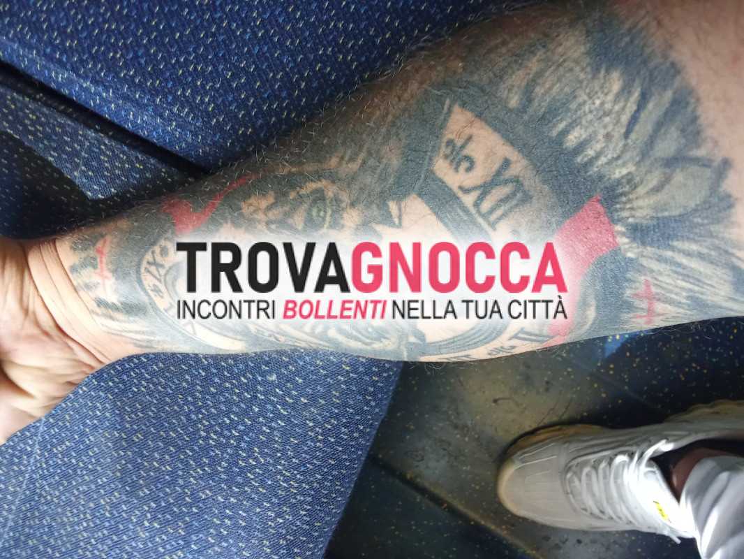 vi massaggio sesso serata divertente dotato cervello e cazzo vostro benessere sessuale e psichico massaggio tantrico e non e tanto buon sesso tutto gratuito chiedo solo pulizia e rispetto vengo domicilio anche accompagnatore serate

37 anni uomo cerca donna
