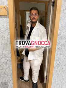 cerco donna che mi faccia scopare senza impegno