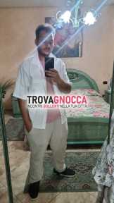 cerco donna che mi faccia scopare senza impegno