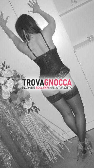 una vera maestra piacere letto oltretutto incantevole sensuale e appassionante. guarda foto sono 100 autentiche