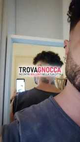 preferisco avere relazioni solo donne mai uomini.
