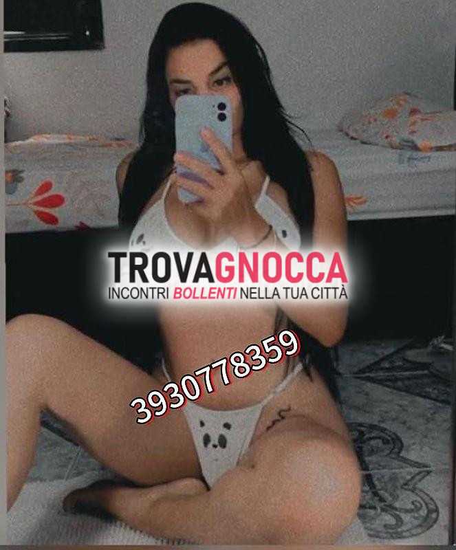 bari centro porca semplicemente unica italia non parlo italiano ma ti farÒ vivere momenti indimenticabili. 👄paula💦 maialina È qui pronta💥 realizzare tue fantasie piÙ segrete e sensuali.