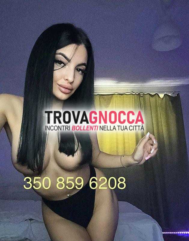 appena arrivata riscone🎀 foto 100 reali 🎀 sensuale bambolina erotica e passionale cerc o divertimento 👠👄