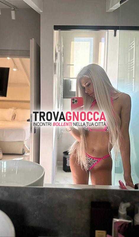 nuova offerta 💋 raggiungo e ricevo 🌹🌹🍓🍓 ragazza dolce carina e molto simpatica. prova credere foto 💯x💯 reali 💋💋🔥🔥🔥🍓🍓