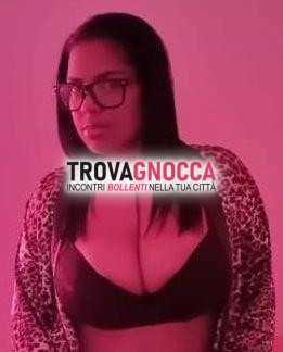 ragazza assai porca ti attende gallarate. offro tutto incluso anale e orale ingoio.
