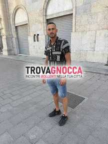 oggi venezia mestre cerco un'opportunità divertimento durante miei 3 giorni vacanza. sono roberto ho 28 anni e mi interessano sia donna che coppia particolare donna matura. oggi venezia mestre cerco un'opportunità divertimento durante miei 3 giorni vacanza. sono roberto ho 28 anni e mi interessano sia donna che coppia particolare donna matura.