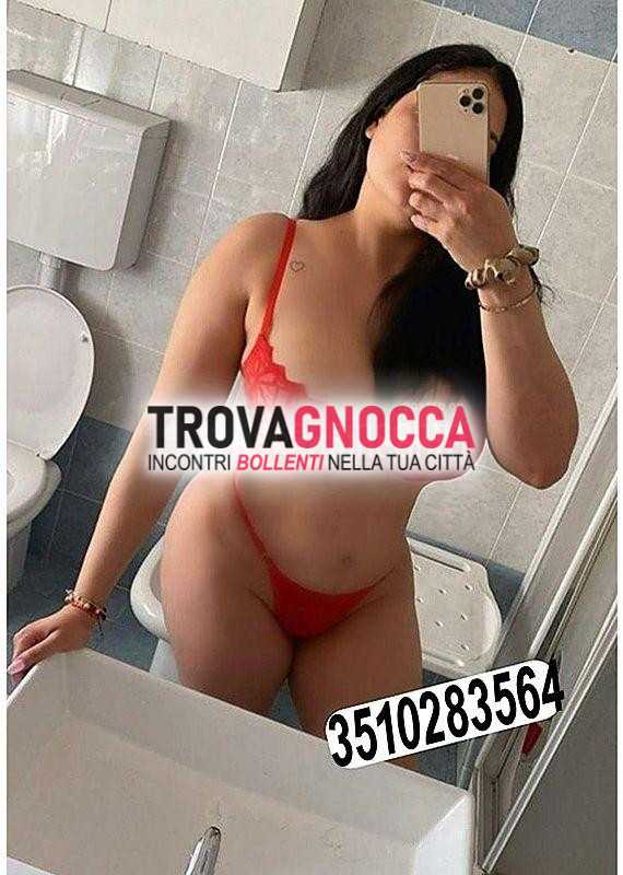 roby È tua prima volta vagina splendida dolcissima e straordinariamente porchissima. esattamente desideri e puoi fare tutto quello che hai mente
