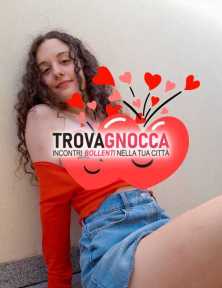 arezzo sesso massagio disponible
