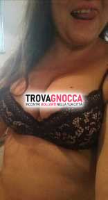calabrese morettona milf non perdere