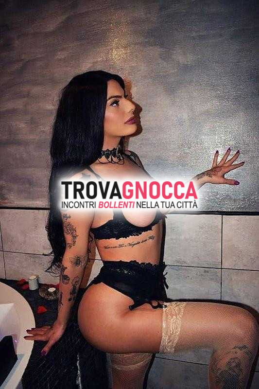 leona sofie disponibile dalle 1000 fino mezzanotte