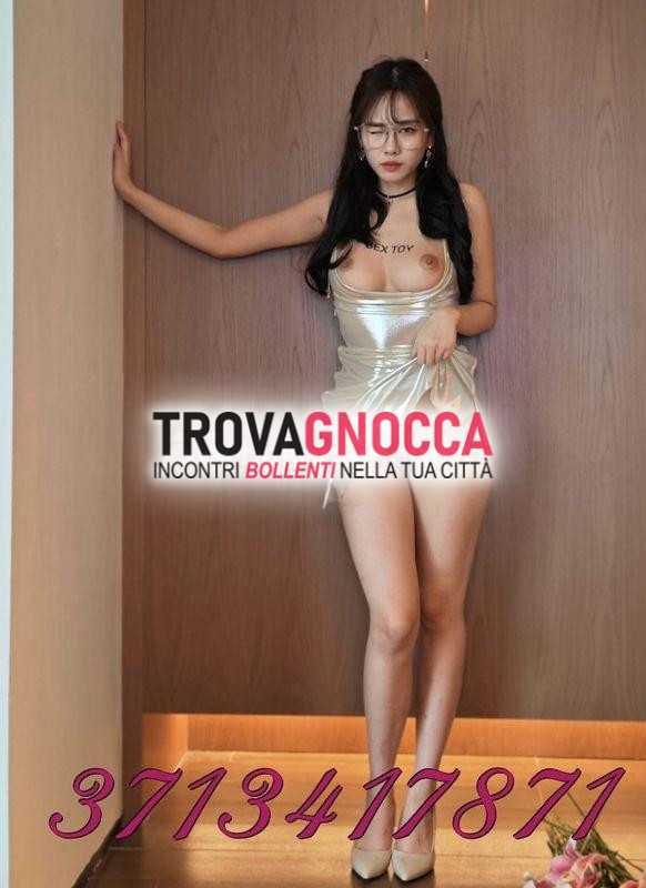 👅👅 ragazzina sensuale adoro lipcare👅 mia calda bocca ed essere👅 sorridente fino fermi sperimento