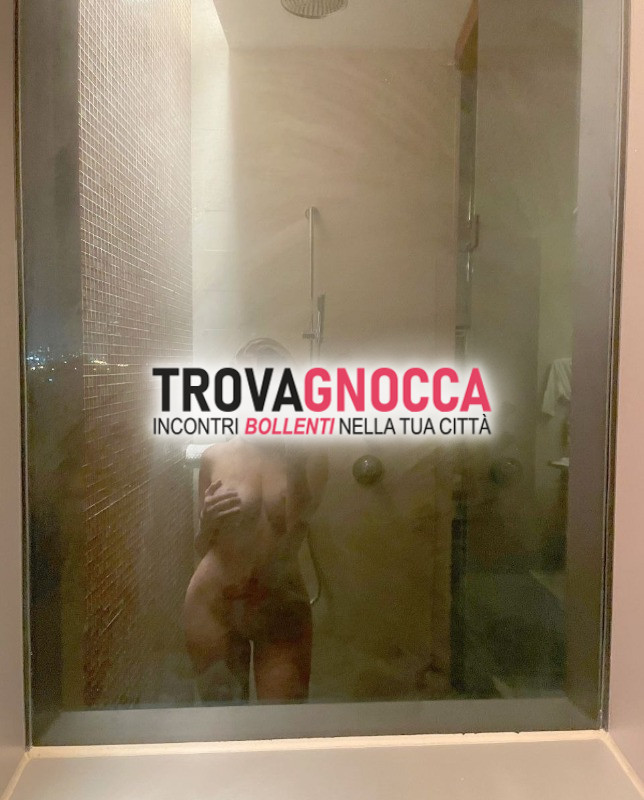 sexy ragazza solo videochiamate non incontro 😘👅💑