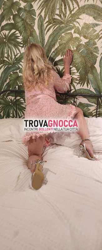 bionda sexy milf polacca valentina