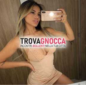 disponibile nel pomeriggio ambiente climatizzato locri appena arrivata oggi presenta fantastica novitÀ dea sesso esperta tutti aspetti sesso offre un'esperienza indimenticabile.