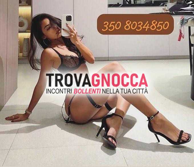 cristal 💖 fantastica troia 💋 grande pompinera che ama patata golosa cazzi 😋 super 69 massaggio prostatico indimenticabile